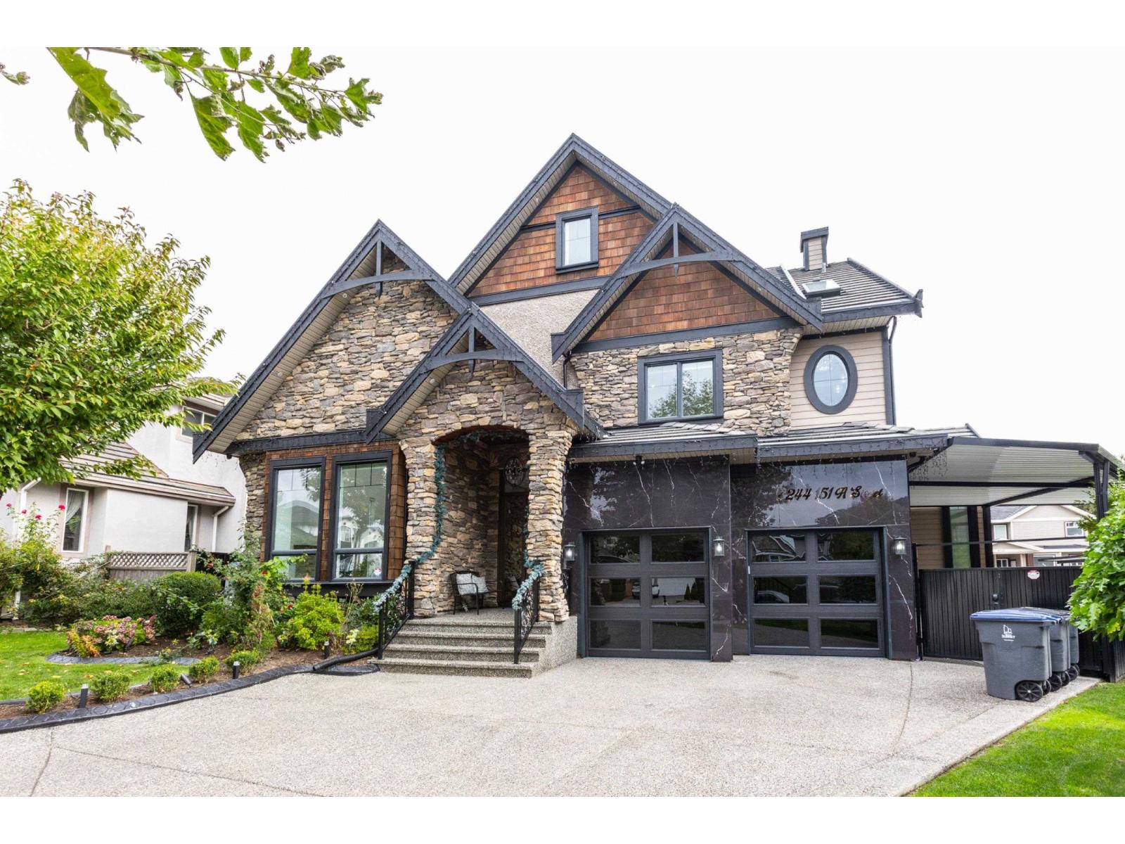 151 Street Unit 8244 #a, Surrey, BC V3S 8R1