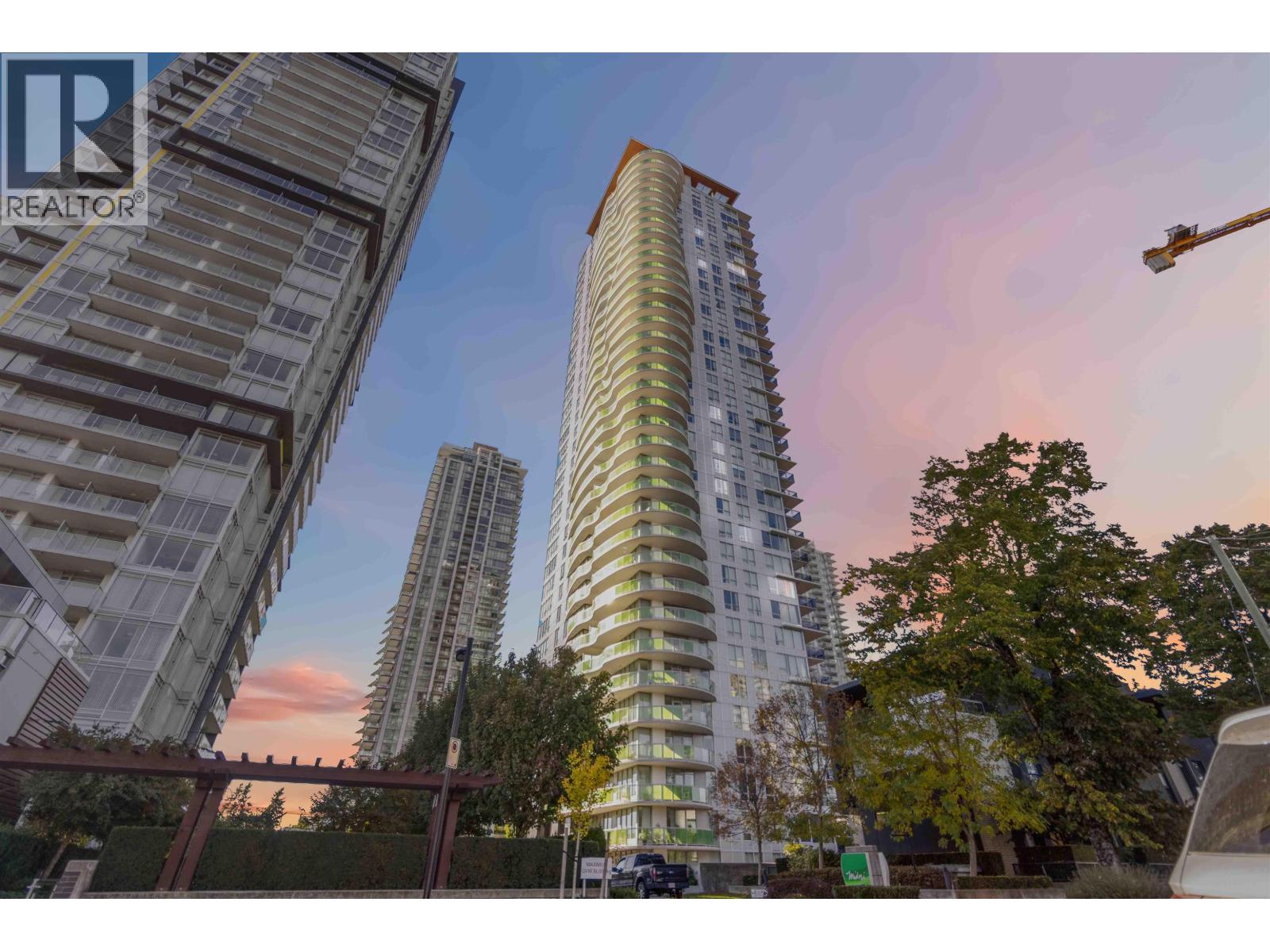 6638 Dunblane Avenue Unit 608, Burnaby, BC V5H 0G8