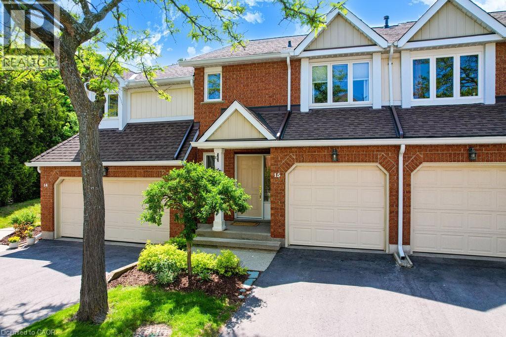 523 Beechwood Drive Unit 15, Waterloo, ON N2T 2G7