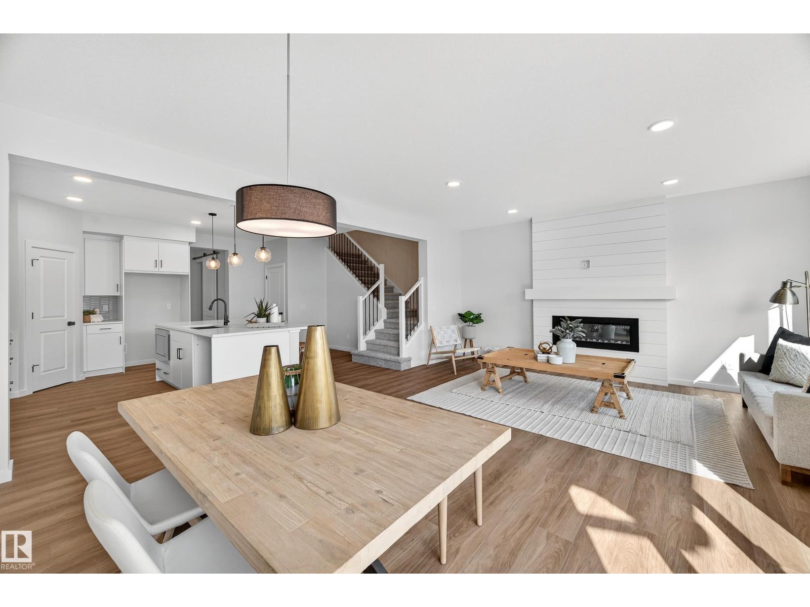 24 Av Nw Unit 20711, Edmonton, AB T6M 2C4