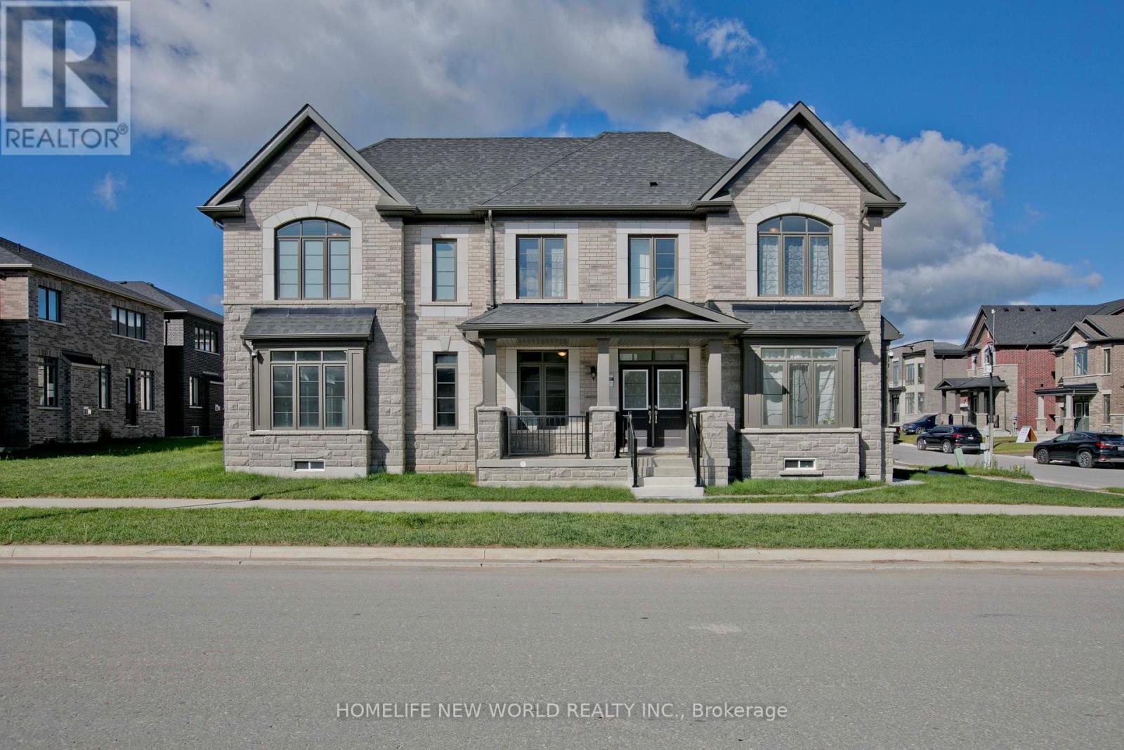 1864 Irish Moss Sq, Pickering, ON L1T 4W1