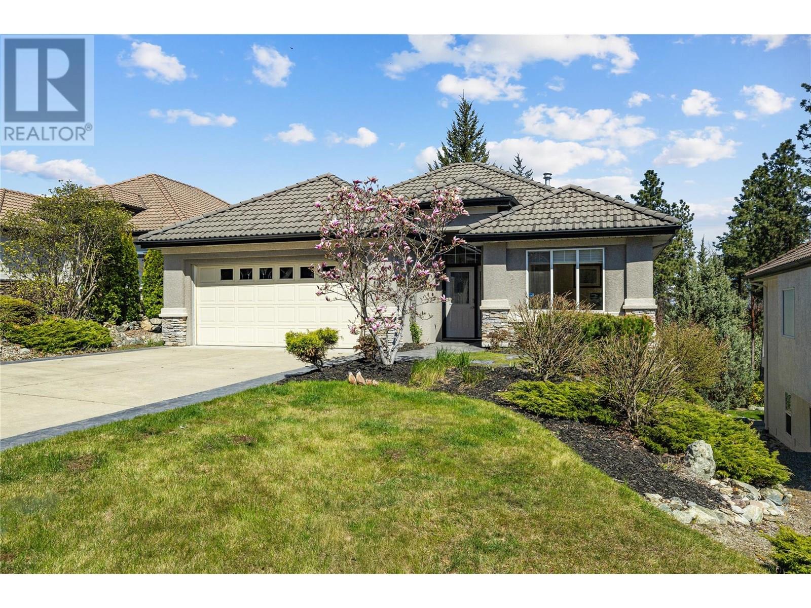 1950 Capistrano Drive Unit 103, Kelowna, BC V1V 2N7