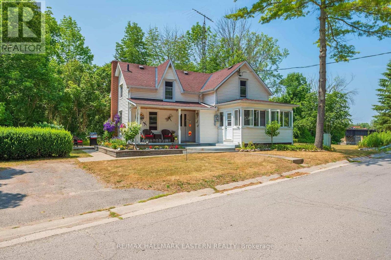 1245 Glen Ross Rd, Quinte West, ON K0K 2C0