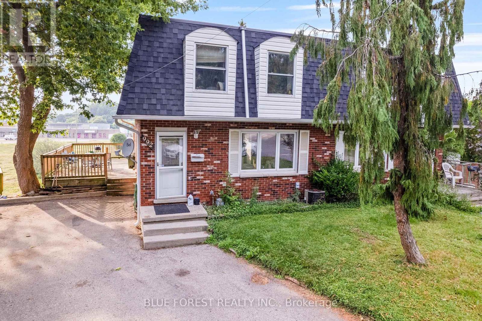 992 Eagle Ct, London, ON N5Z 4K6