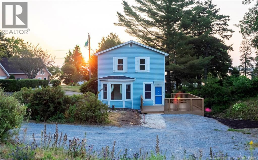12 Beach Rd, Grand Bay-Westfield, NB E5K 1P5