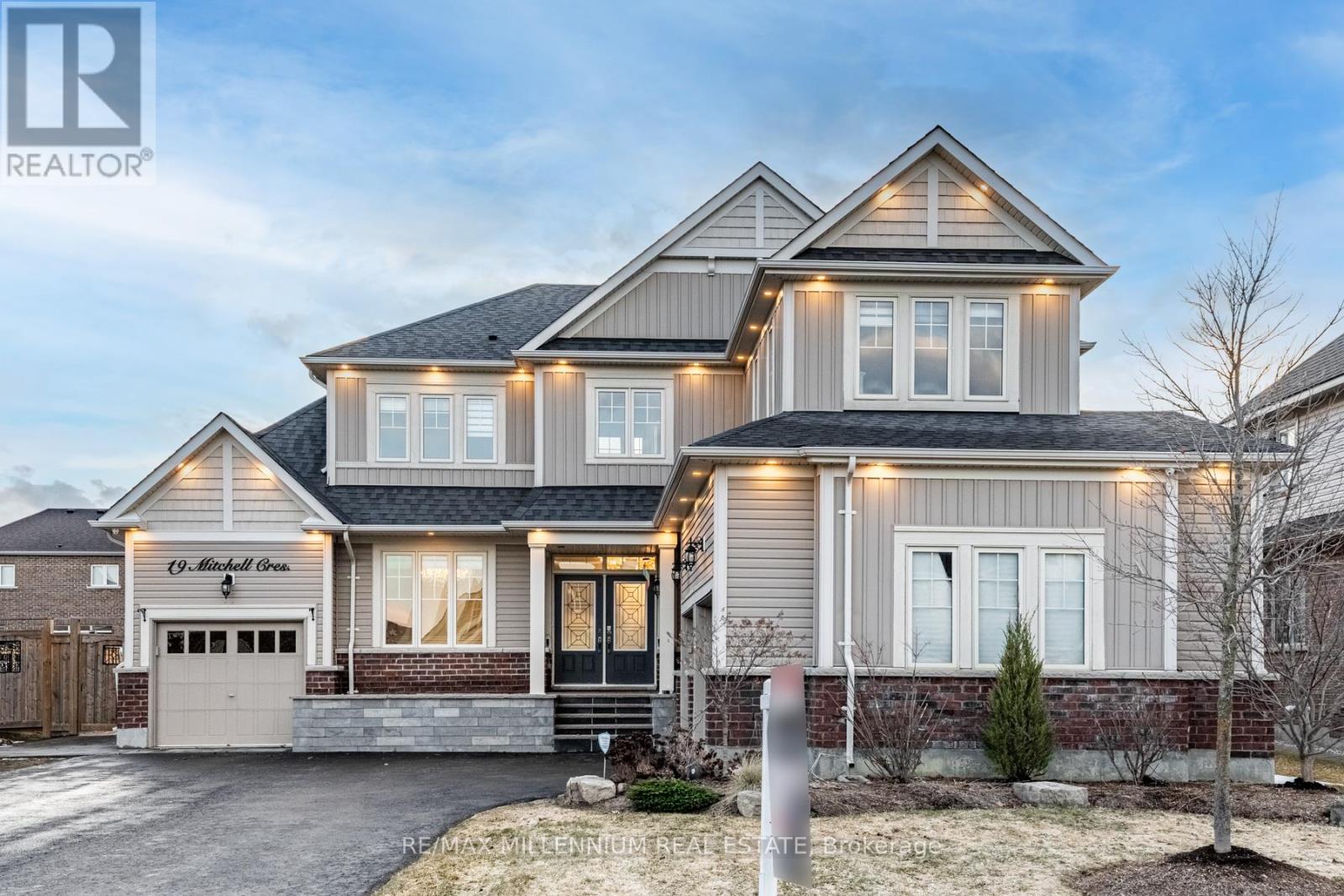 19 Mitchell Cres, Mono, ON L9W 2Z2