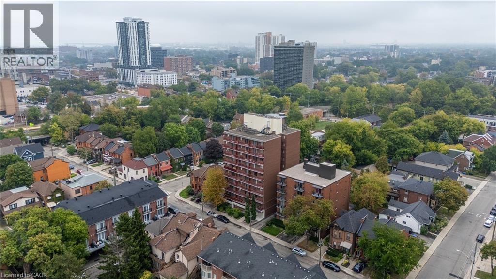 141 Catharine Street Unit 204, Hamilton, ON L8N 2J7