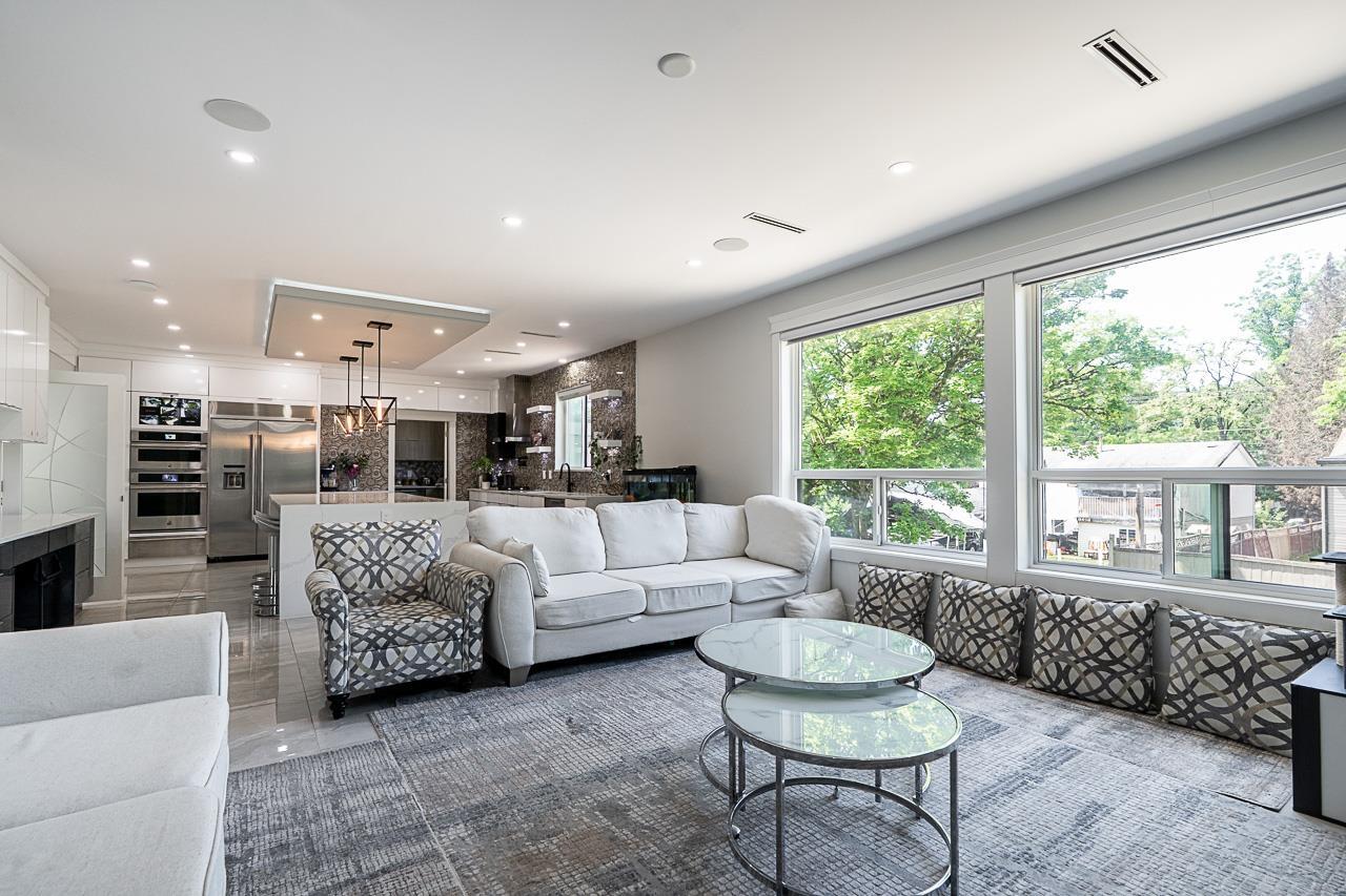 132 Street Unit 9417 #a, Surrey, BC V3V 6W3
