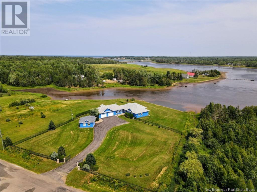 46 Clear View Rd, Grand-barachois, NB E4P 9B5