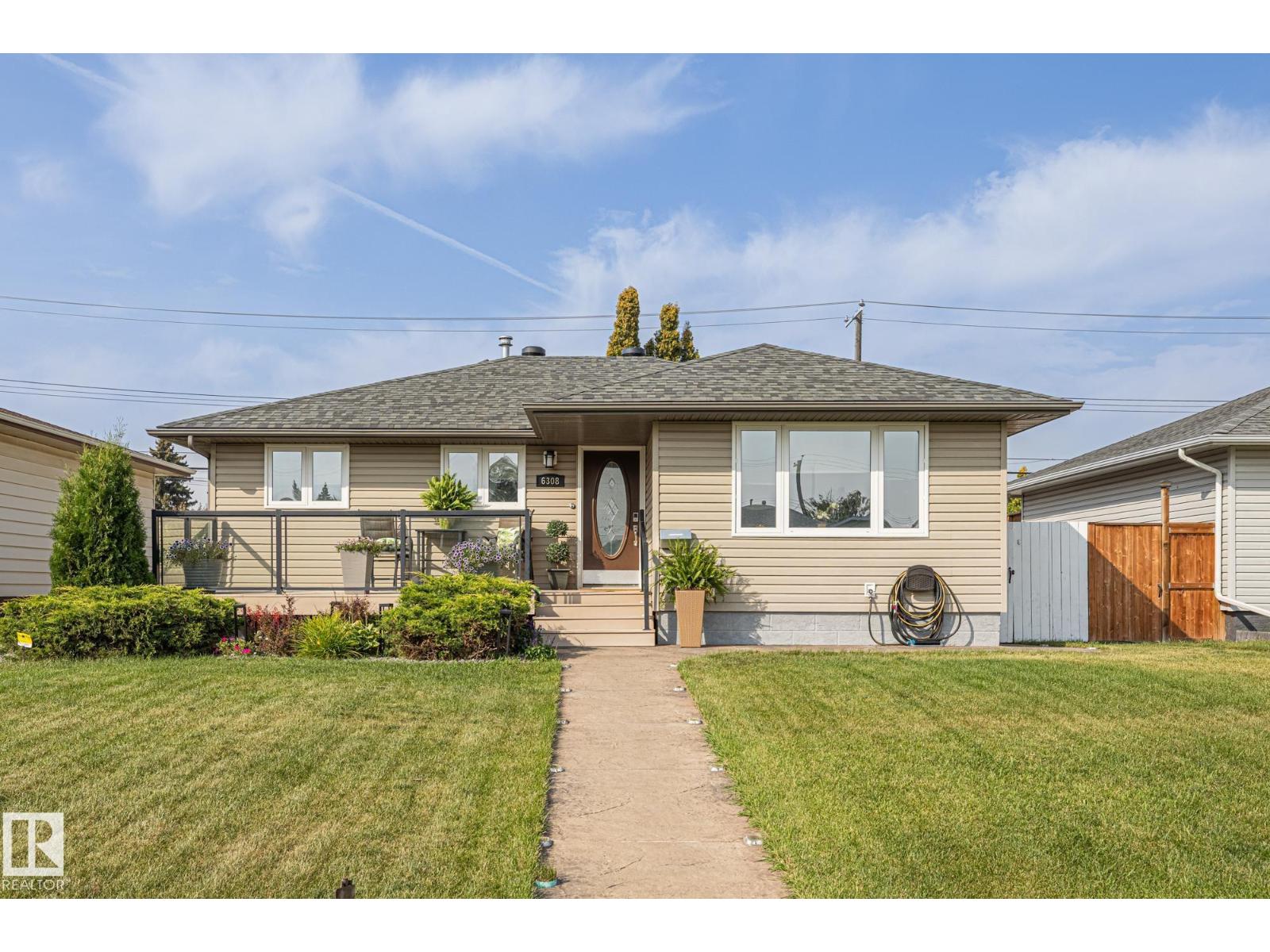 94 Av Nw Unit 6308 #b, Edmonton, AB T6B 0Z6