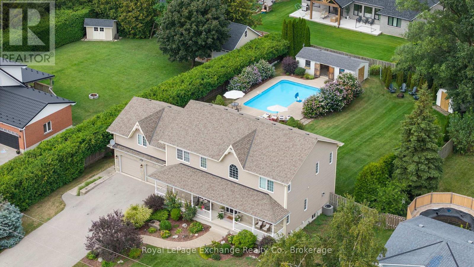 985 Heritage Dr, Huron-Kinloss, ON N0G 2R0