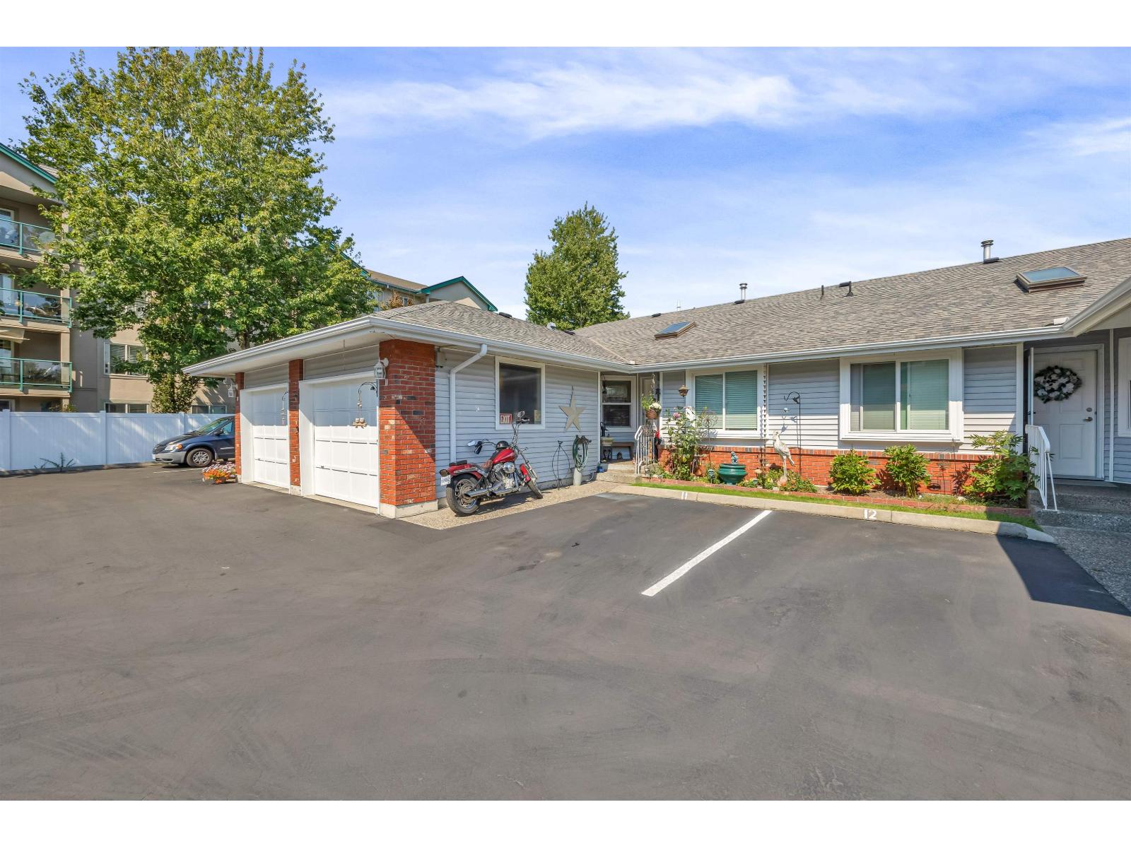 5365 205 Street Unit 11, Langley, BC V3A 7V7