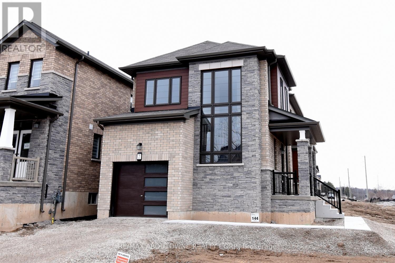 2 Sundin Dr, Haldimand, ON N3W 0H1