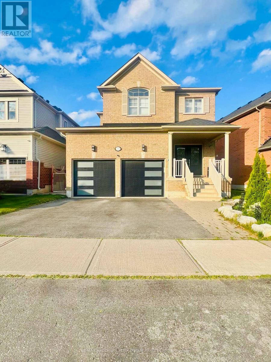 133 Long St, Bradford West Gwillimbury, ON L3Z 2A4