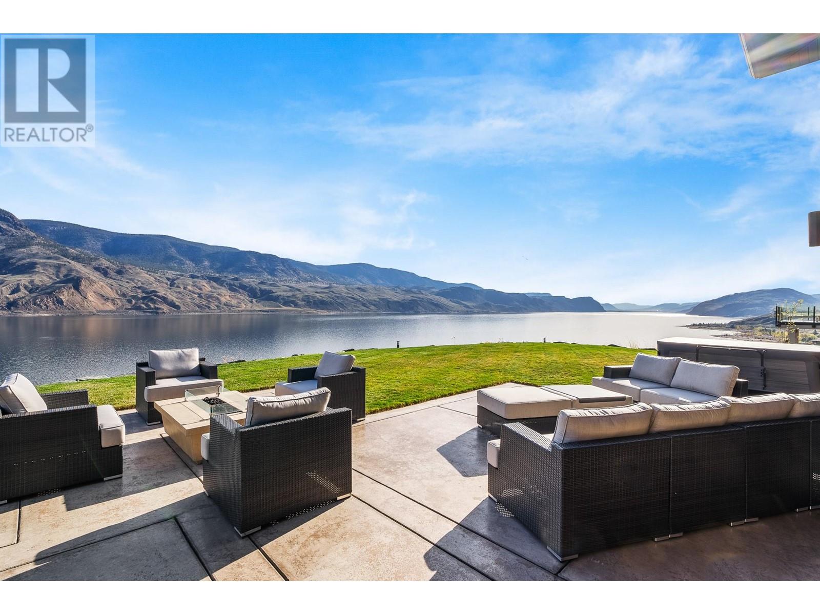 229 Holloway Dr, Kamloops, BC V1S 0B3