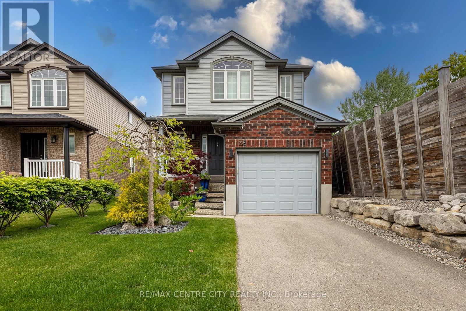 1226 Savannah Dr, London, ON N5X 4P2