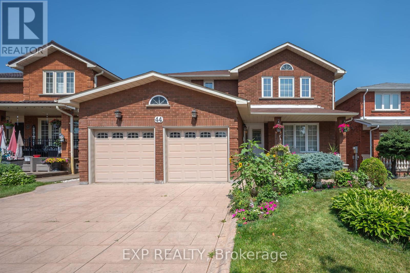 44 Wexford Rd, Brampton, ON L6Z 2W3