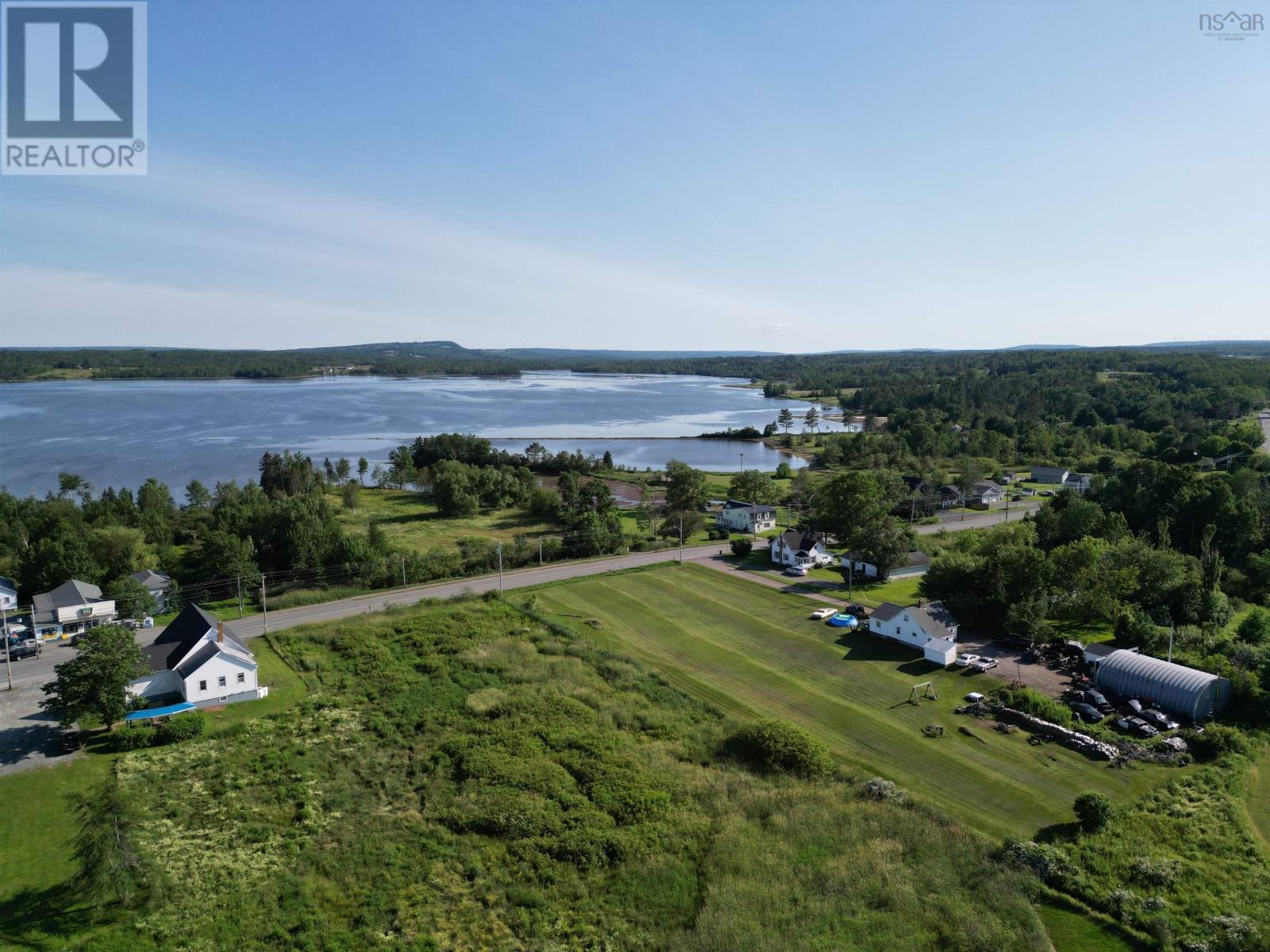 B7 Brook Avenue, Lyons Brook, NS B0K 1H0