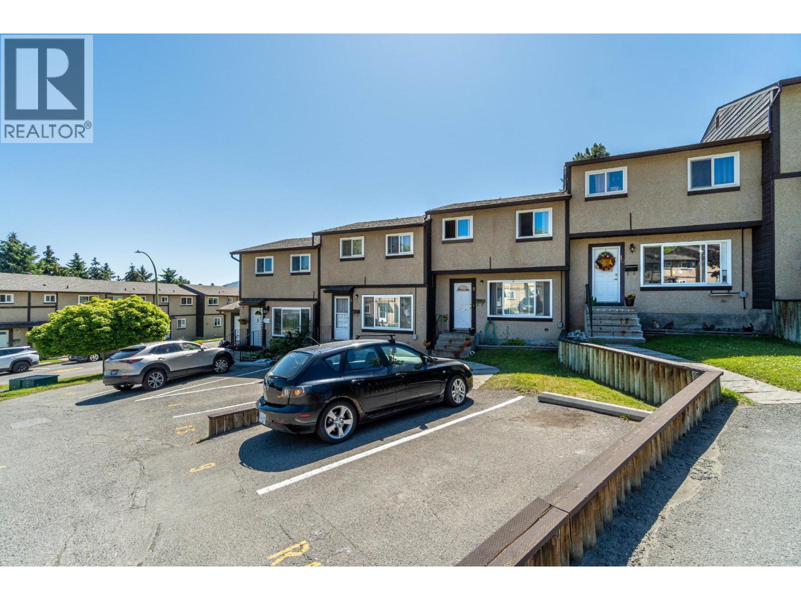 1605 Summit Drive Unit 9, Kamloops, BC V2E 2A5