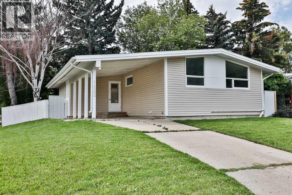17 Avenue S Unit 1622, Lethbridge, AB T1K 1A6