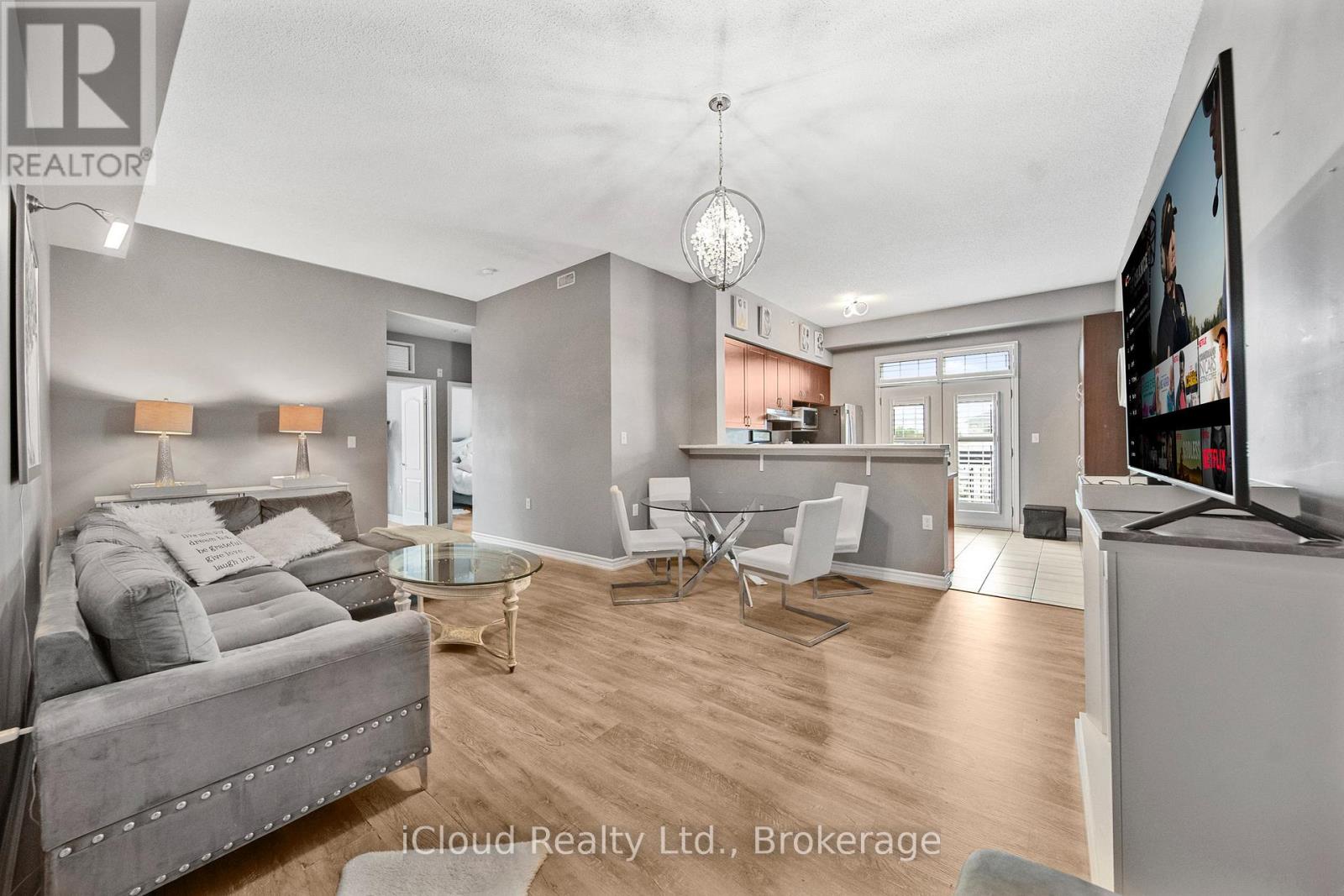 411 1440 Main St E, Milton, ON L9T 8W3