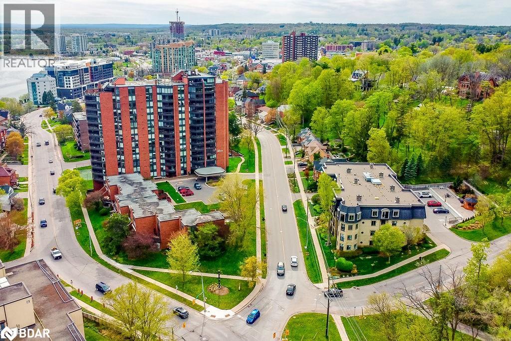 181 Collier Street Unit 307, Barrie, ON L4M 5L6
