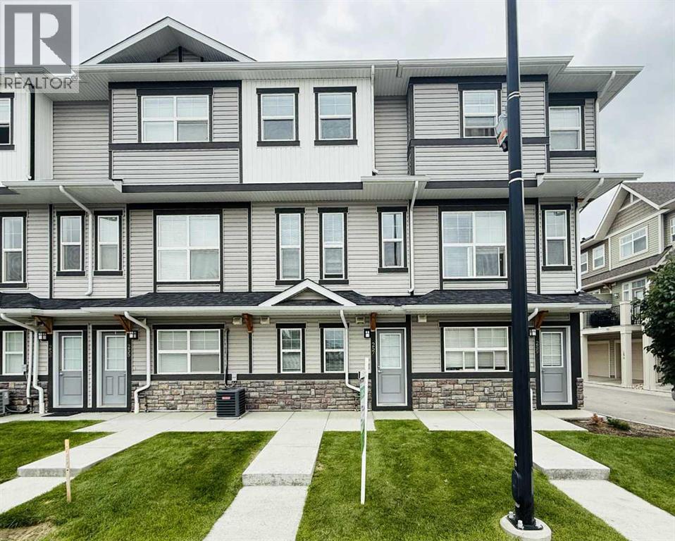 257 Legacy Common SE, Calgary, AB T2X 4H9