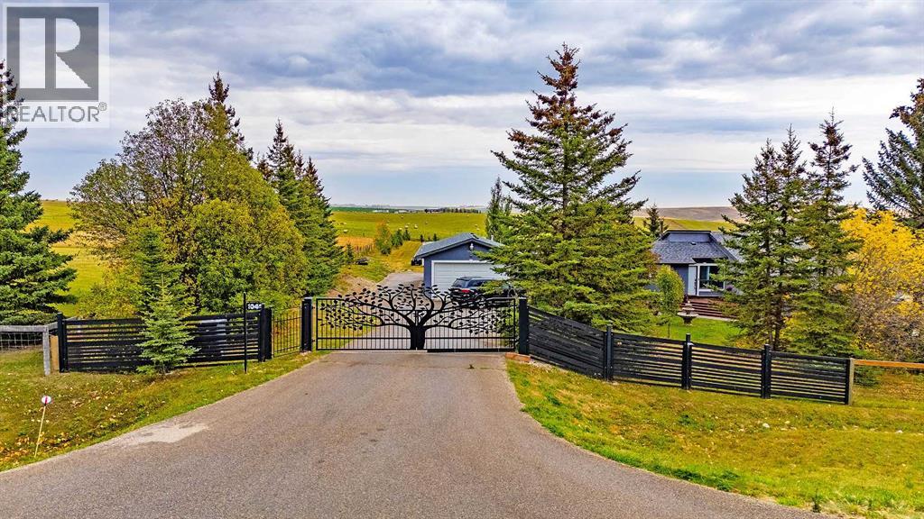 104 Hill Spring Mdws, Rural Rocky View County, AB T4B 2A3