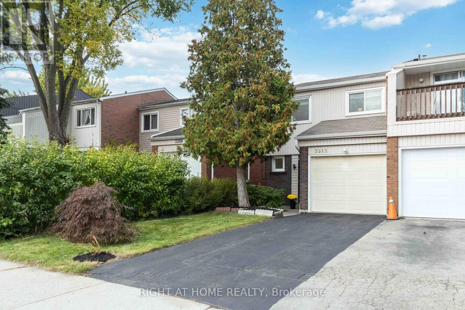 3512 Ash Row Cres, Mississauga, ON L5L 1K4