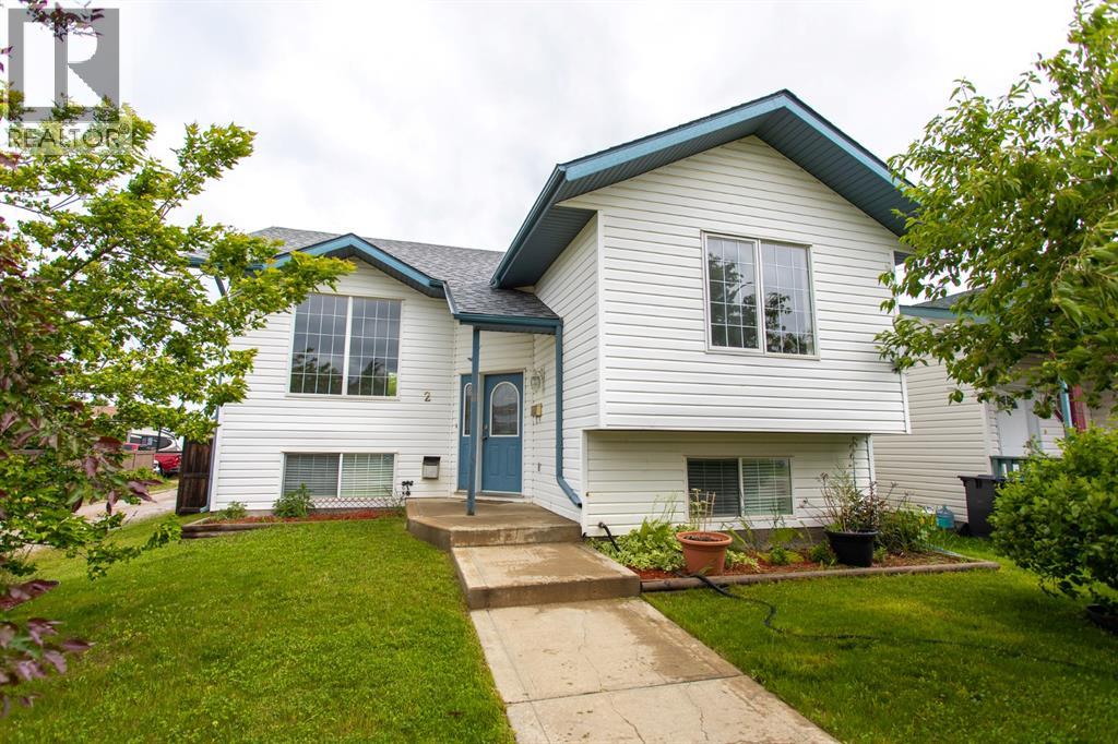 2 Harrigan St, Sylvan Lake, AB T4S 1W6