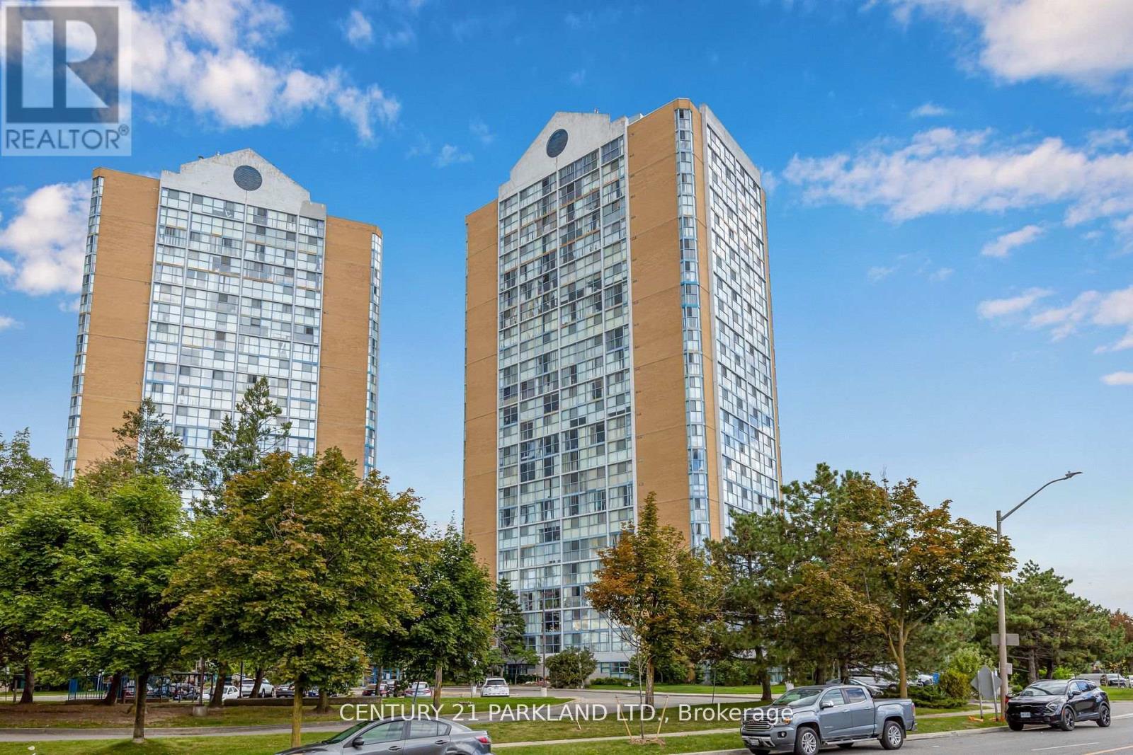 112 35 Trailwood Dr, Mississauga, ON L4Z 3L6