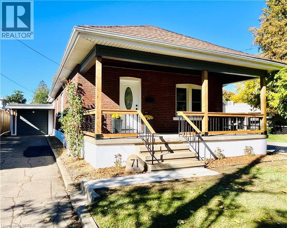 71 Sherwood Dr, Brantford, ON N3T 1N3