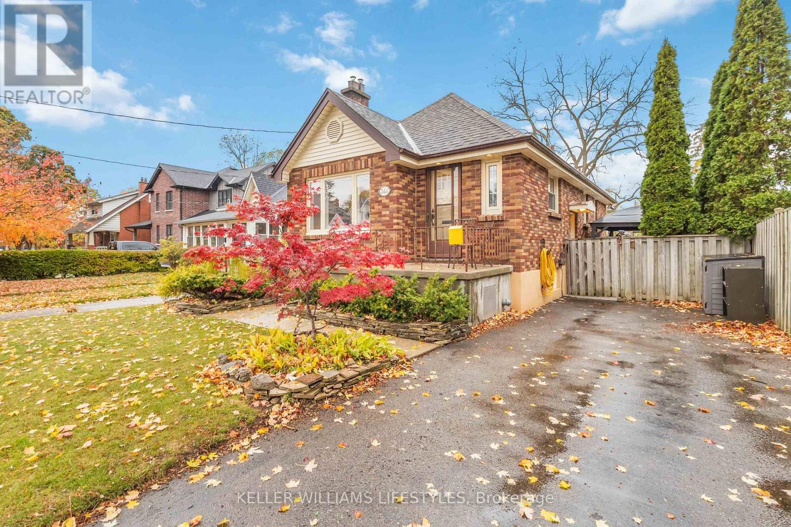 344 Emery St E St, London, ON N6C 2E5