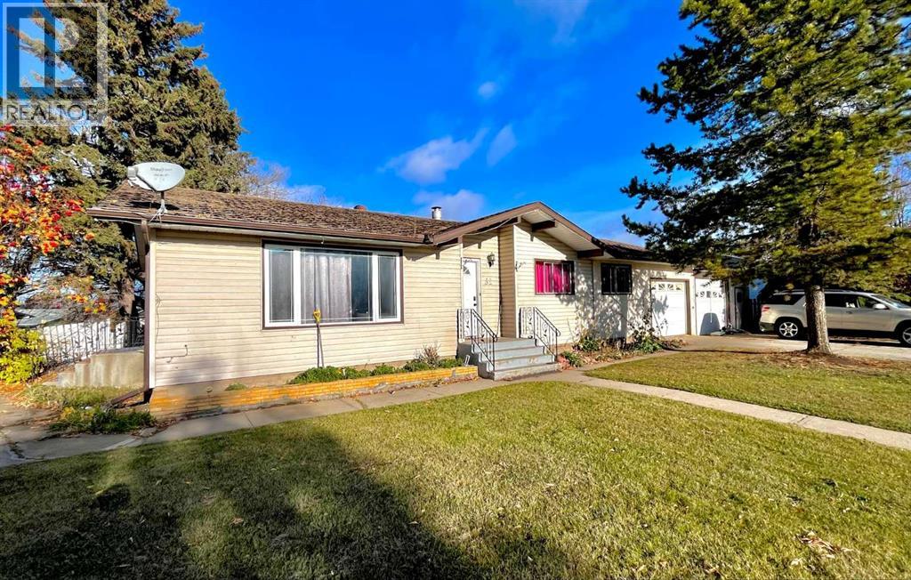 32 Lakeview Cres, Lac La Biche, AB T0A 2C0