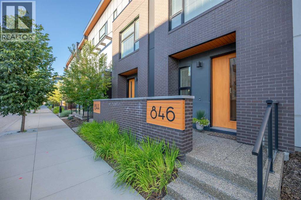 78 Street Sw Unit 846, Calgary, AB T3H 6B2