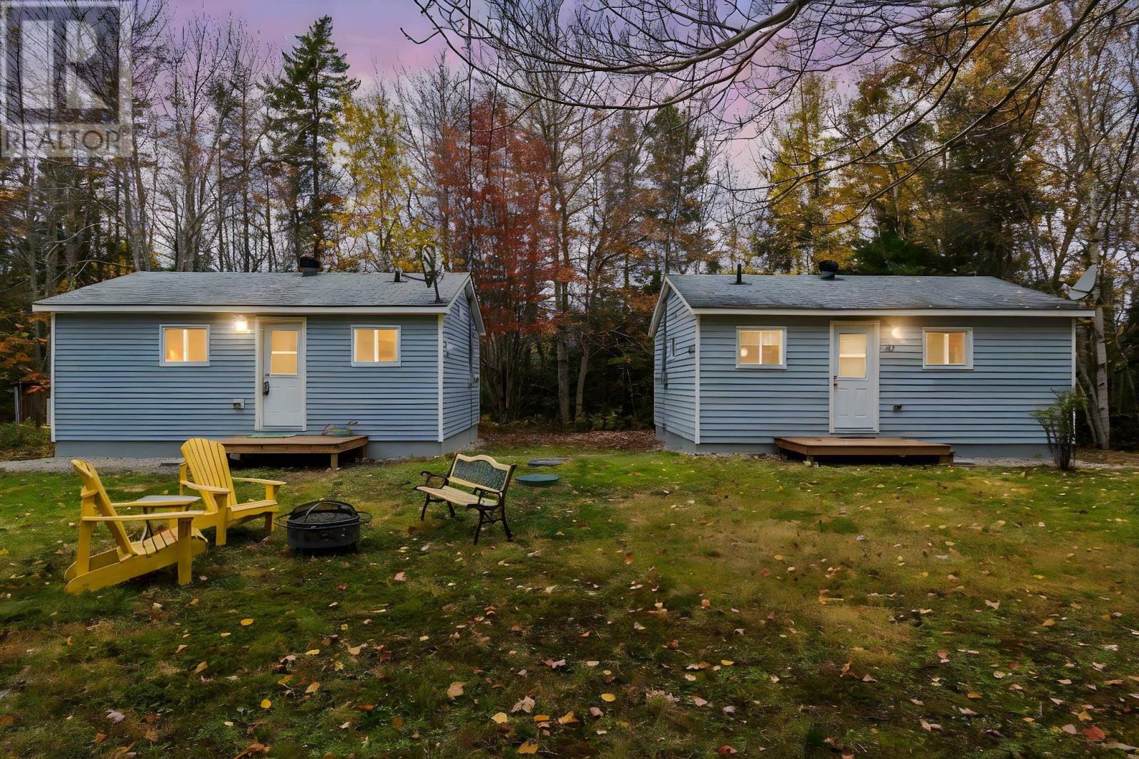 40 Spruce Dr, Mill Cove, NS B0J 1T0