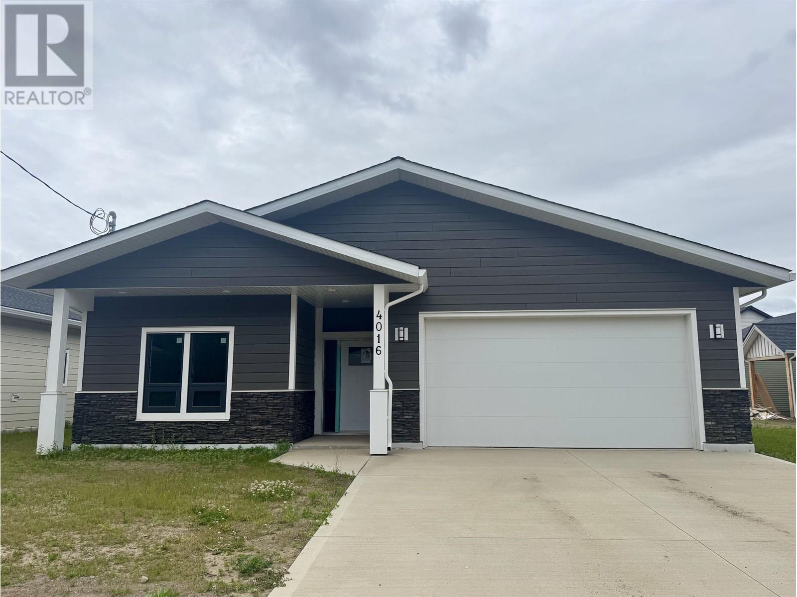 4016 Thomas St, Terrace, BC V8G 0L3