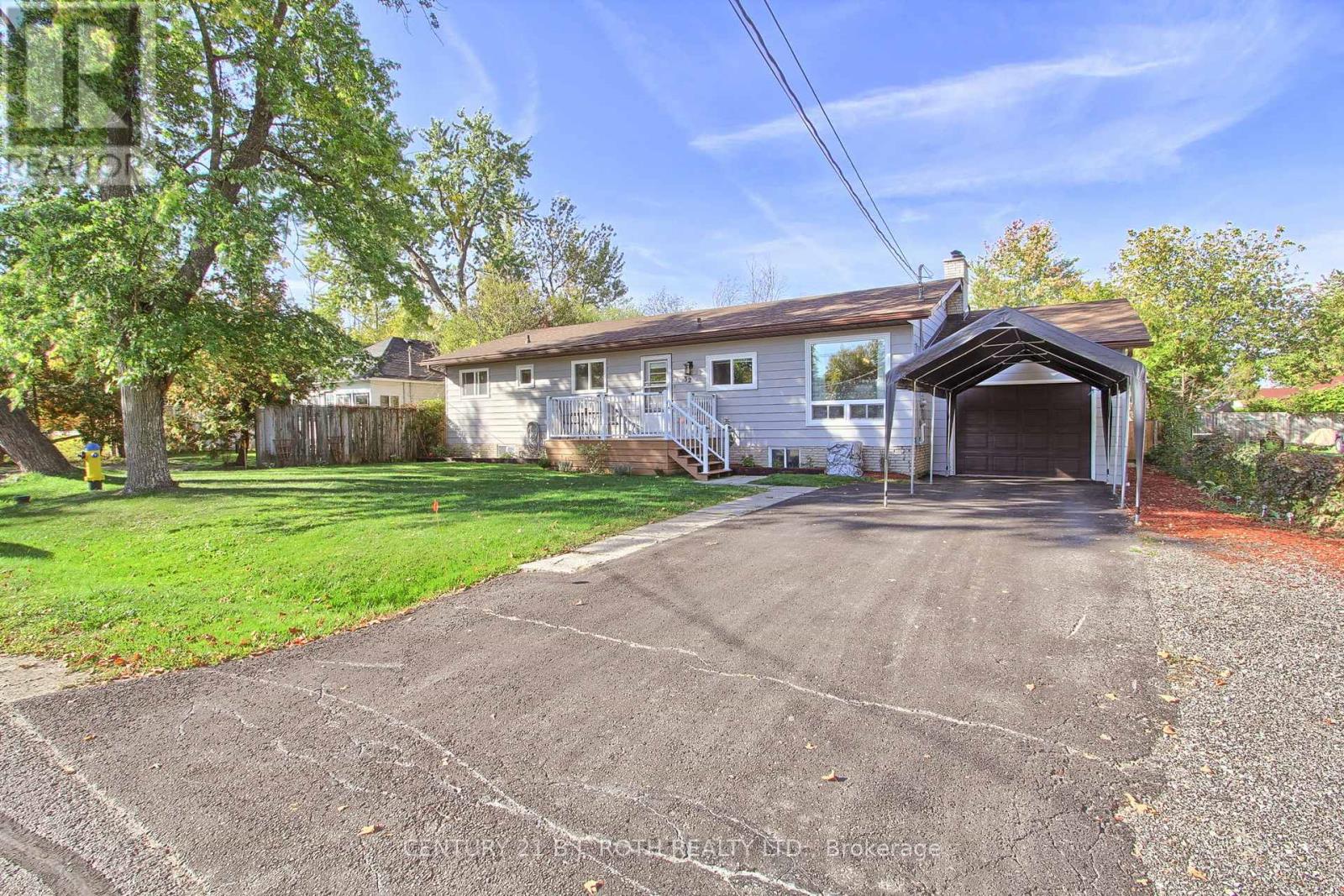 32 Franklin Beach Rd, Georgina, ON L0E 1L0