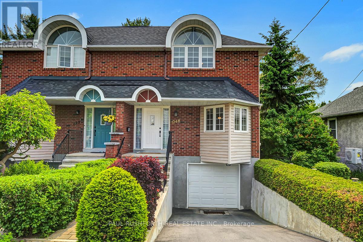 1248 Anoka St, Ottawa, ON K1V 6C6