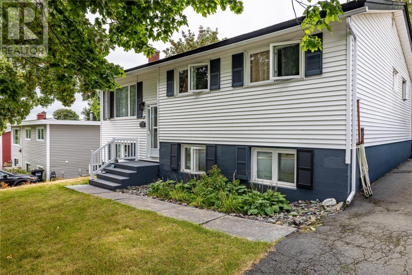 19 Berry St, St. John's, NL A1E 3M5