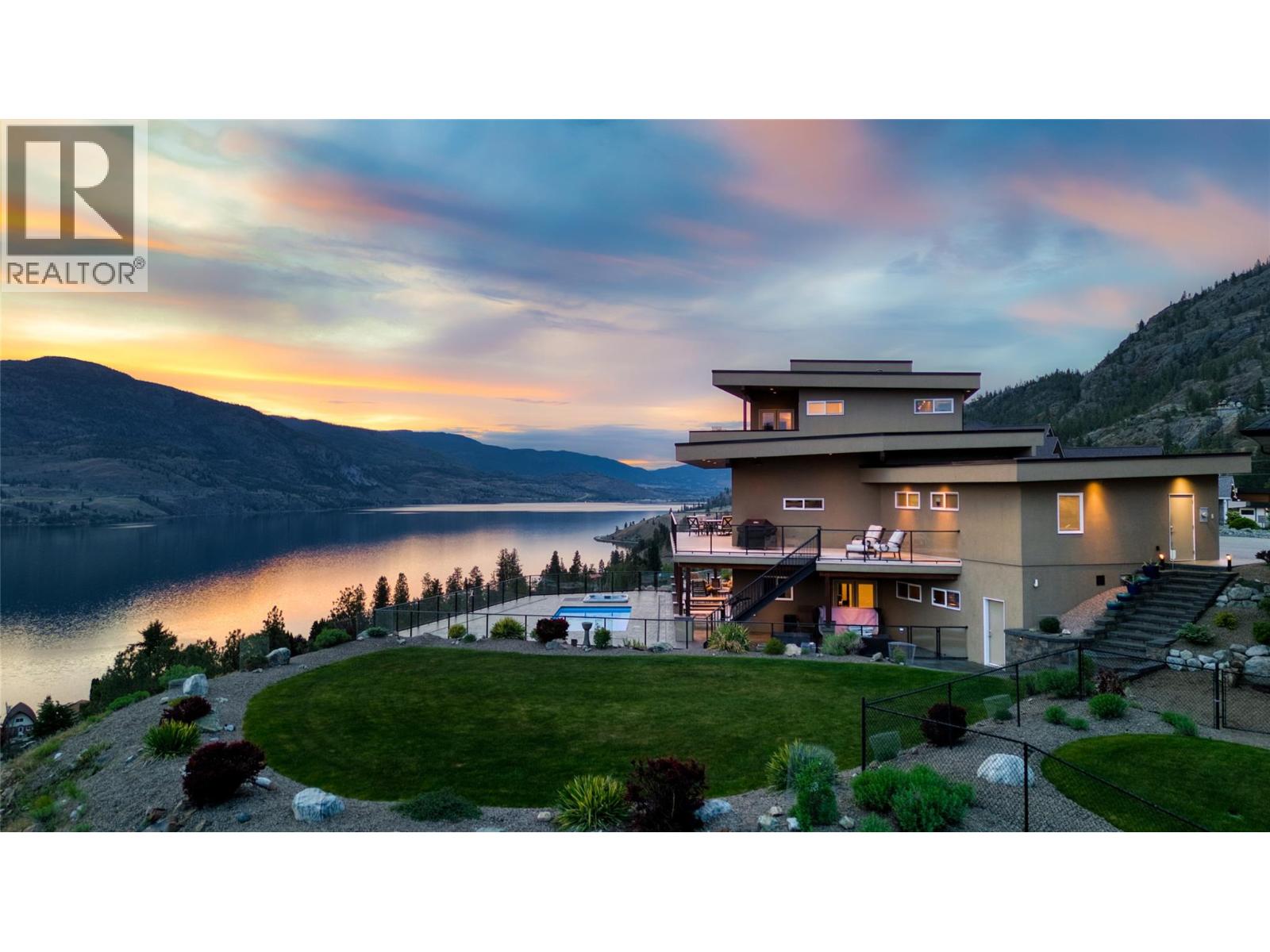 174 Vintage Blvd, Okanagan Falls, BC V0H 1R3
