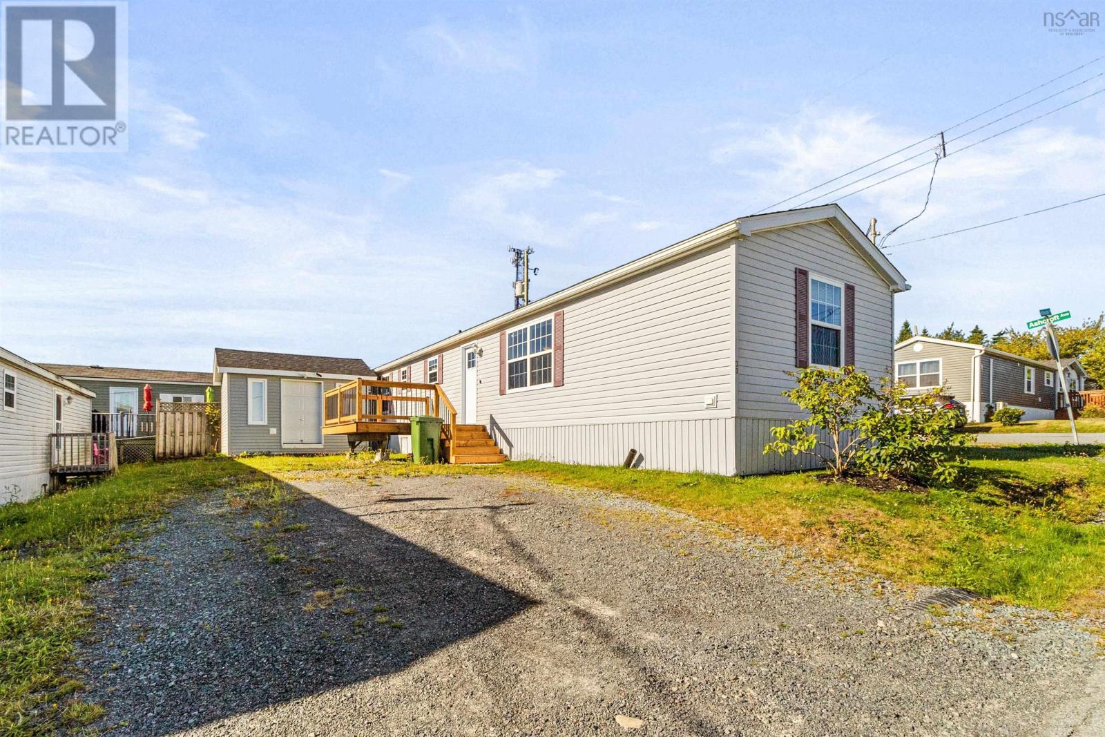 30 Hillside Dr, Harrietsfield, NS B3V 1A8