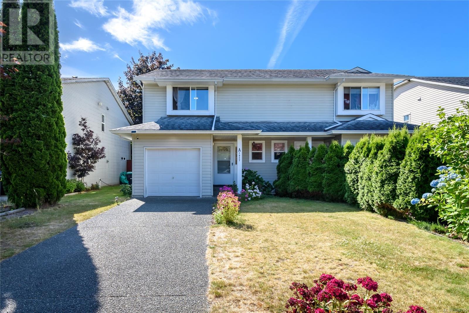 1927 Noort Place #a, Courtenay, BC V9N 8Y5