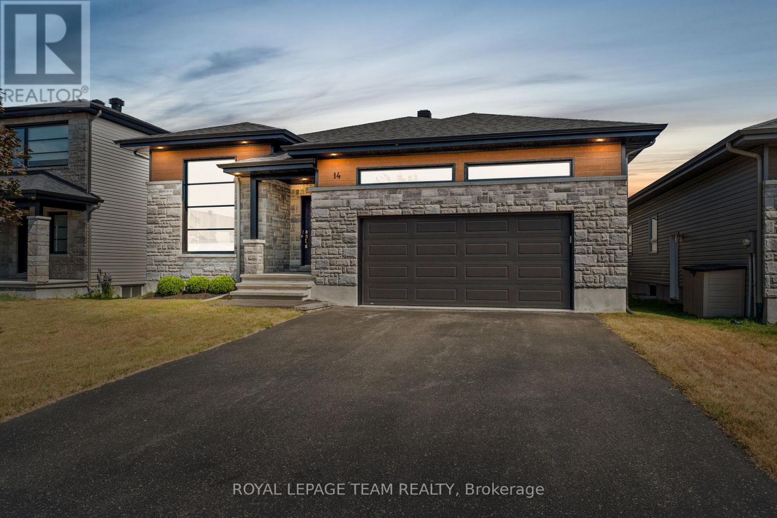 14 Granite St, Clarence-Rockland, ON K4K 0J2