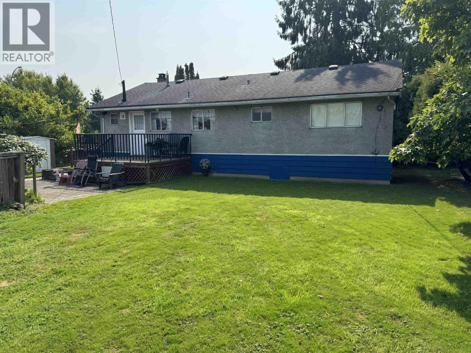 10411 Williams Rd, Richmond, BC V7A 1H6