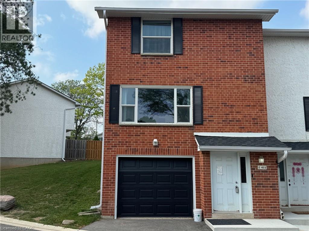 411 Keats Way Unit 1, Waterloo, ON N2L 5S7