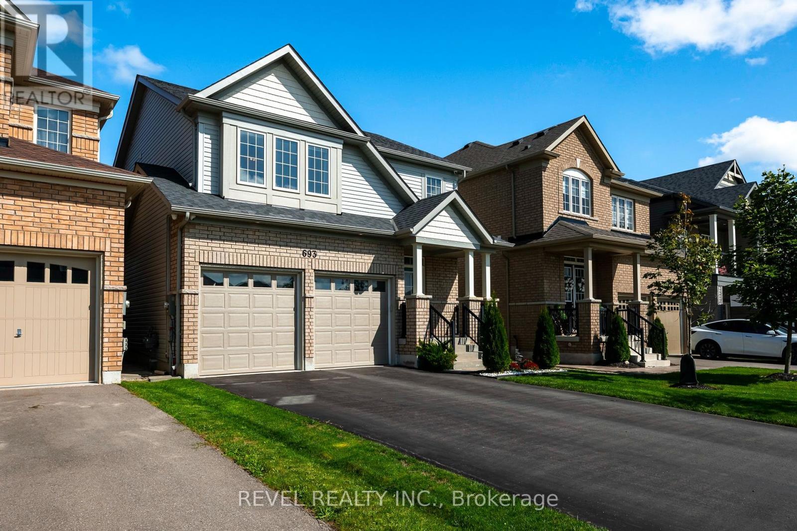 693 Mcmullen St, Shelburne, ON L9V 3X4