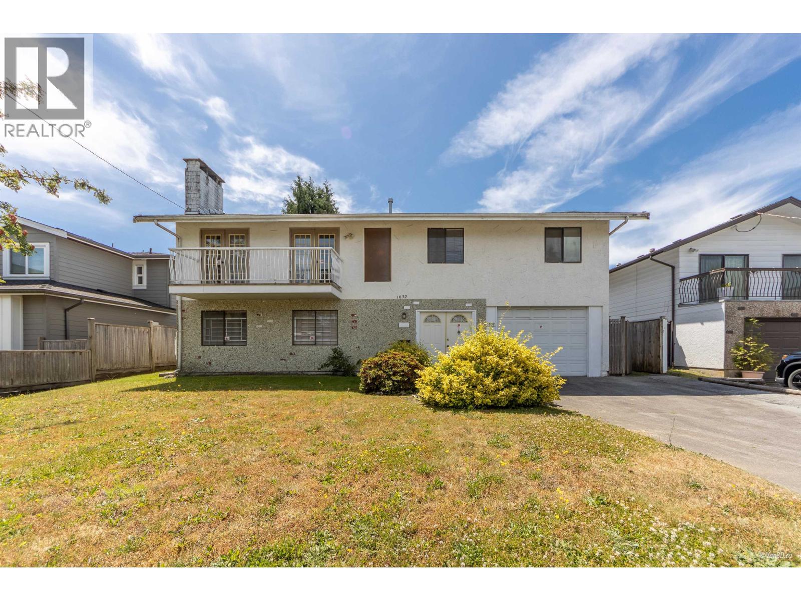 1632 Como Lake Ave, Coquitlam, BC V3J 3P6