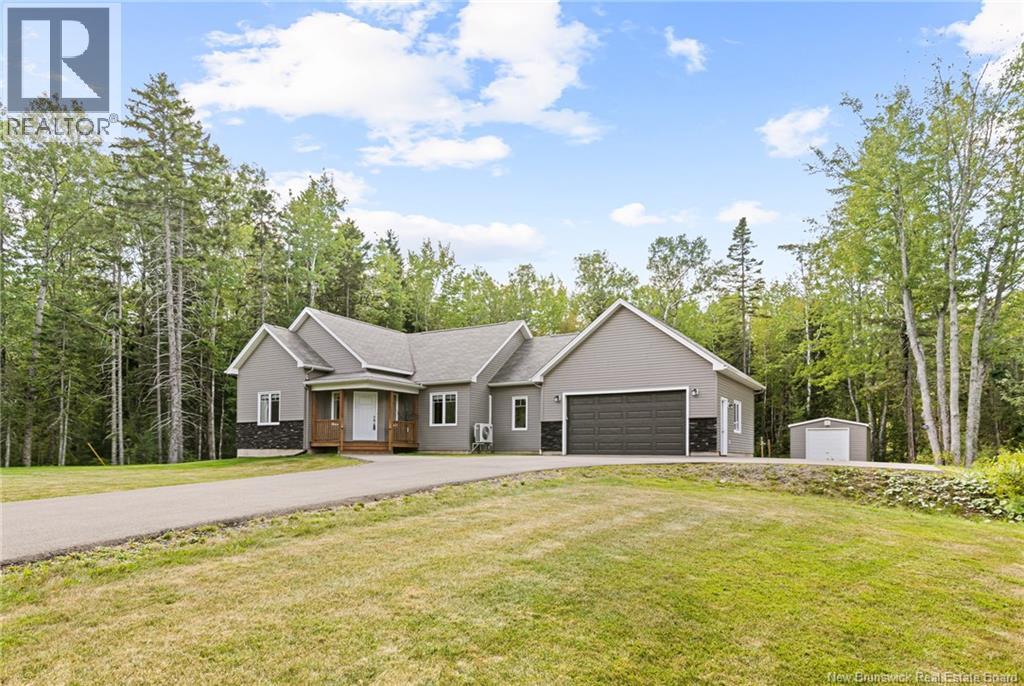 26 Shaeffer Rd, Berry Mills, NB E1G 3W6