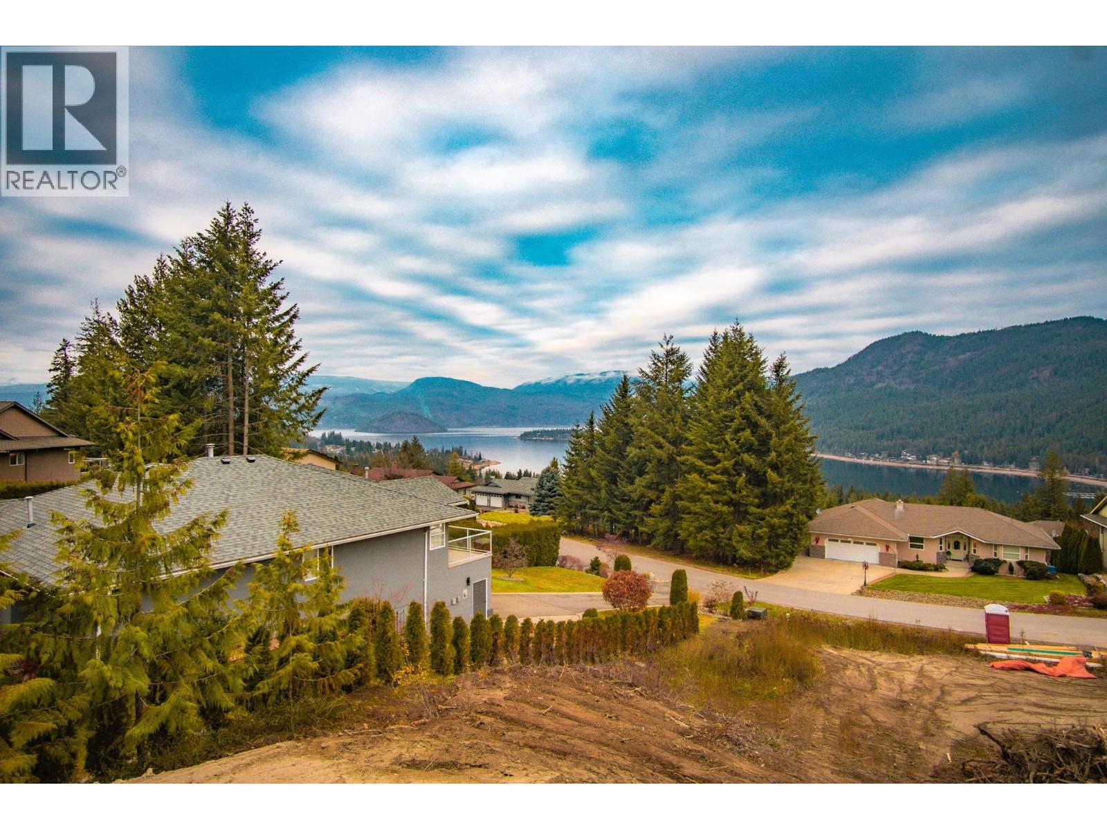 Lot 125 Grand View Place, South Shuswap, BC V0E 1H2